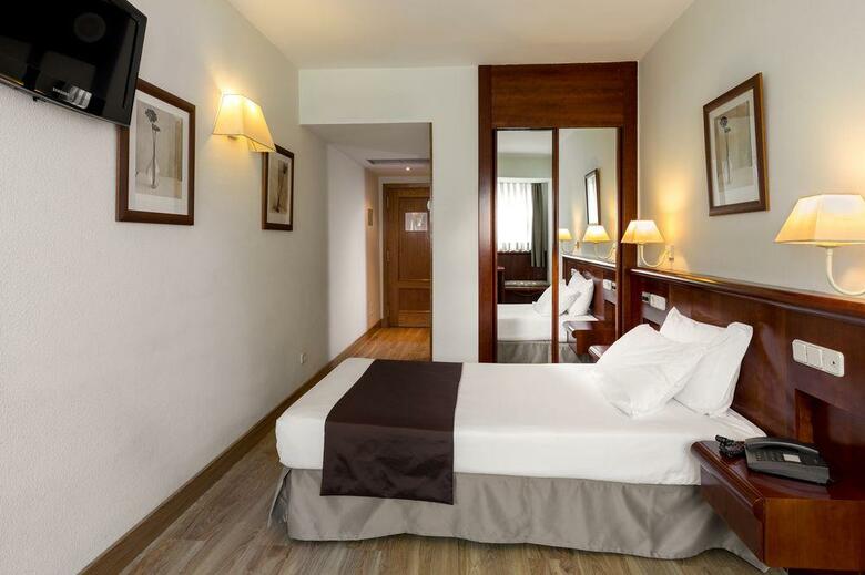1881 Madrid Ventas Hotel