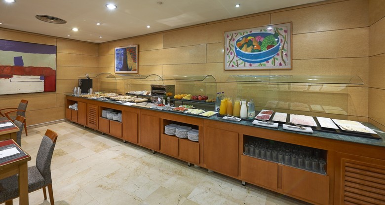 Hotel NH Sport