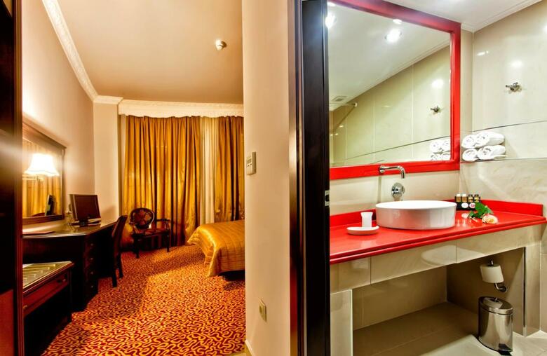 Hotel Kouros