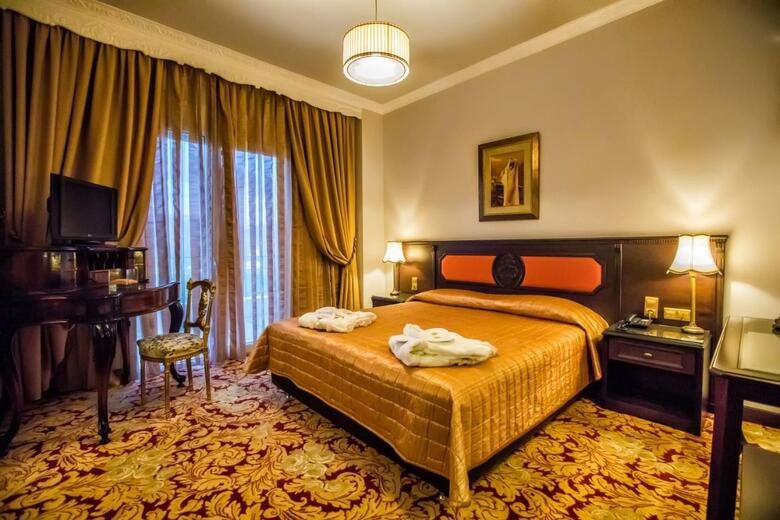 Hotel Kouros