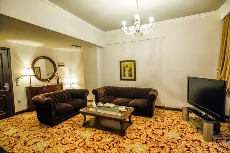 Hotel Kouros