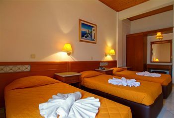 Acropole Delphi Hotel