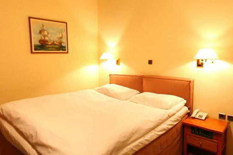 Elena Hotel
