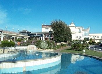 Hermitage Capua Hotel