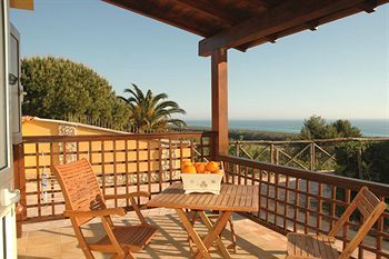 Bed & Breakfast Oasi Del Borgo B B Resort