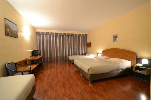 Sun Hotel