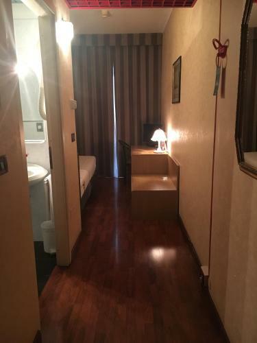 Sun Hotel