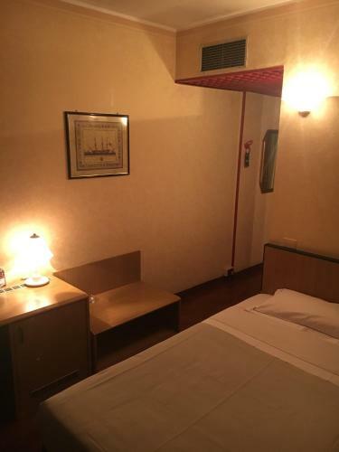Sun Hotel
