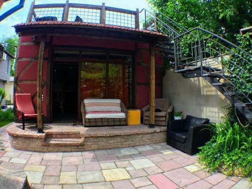 Funky Mamaliga Hostel