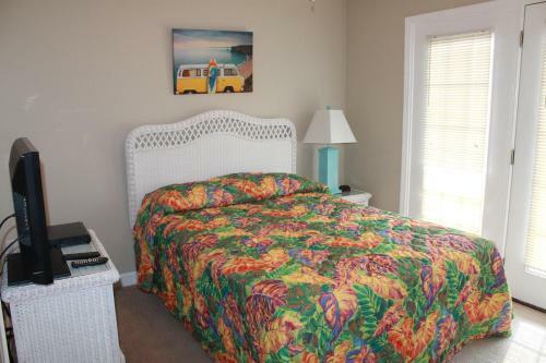Bermuda Breeze C Holiday Home