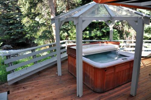 Apartamento Gold-rated Streamside Circle Duplex