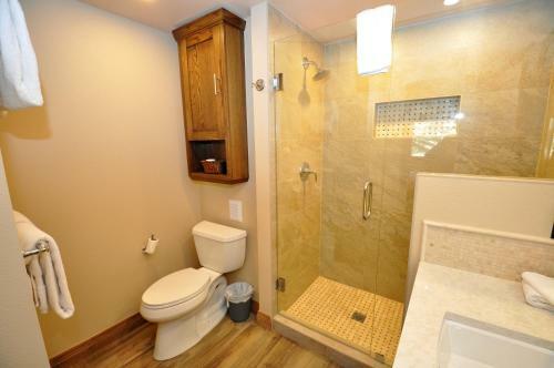 Apartamento Courtside #27 Townhome