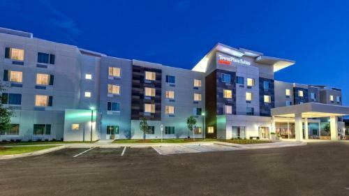 Hotel Towneplace Suites By Marriott Auburn