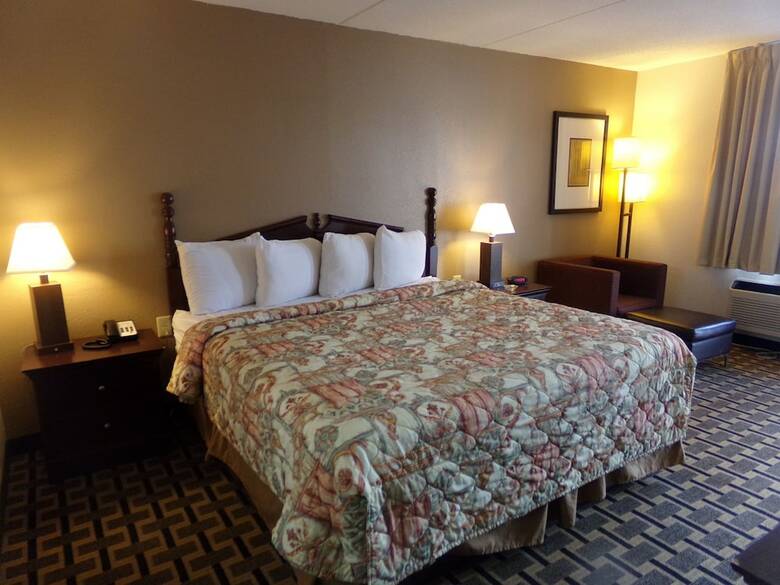 Hotel Regency Inn