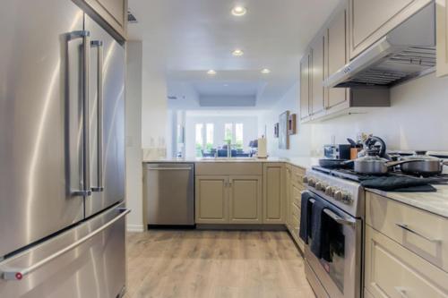 Apartamento Hamilton Beverly Hills Apt. #204
