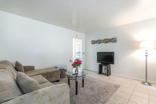 Rock On! 3br/2ba