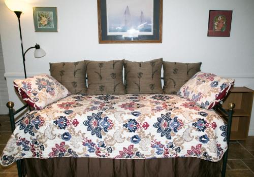Family Holiday Home Sleeps 8