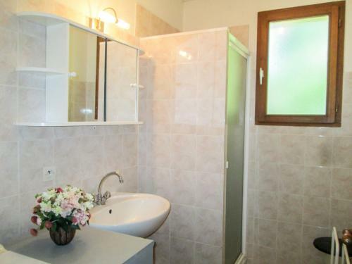 Holiday Home Aubazine 4501