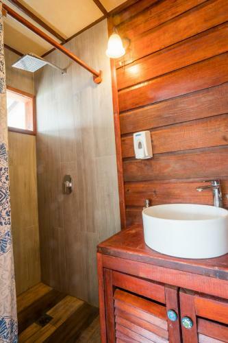 Villa Eclypse De Mar Acqua Lodge
