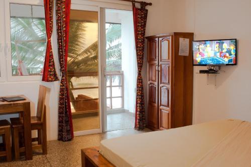 Hotel Oasis Beach Resort