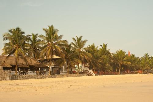 Hotel Oasis Beach Resort