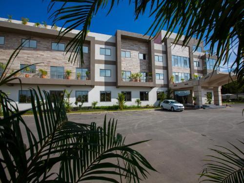 Hotel The Palms By Eagles