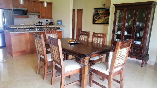 Hispaniola Beach Ocean View Apartment