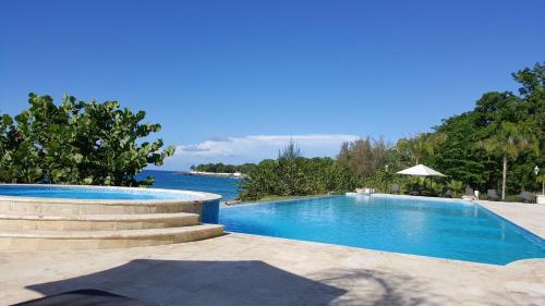 Hispaniola Beach Ocean View Apartment