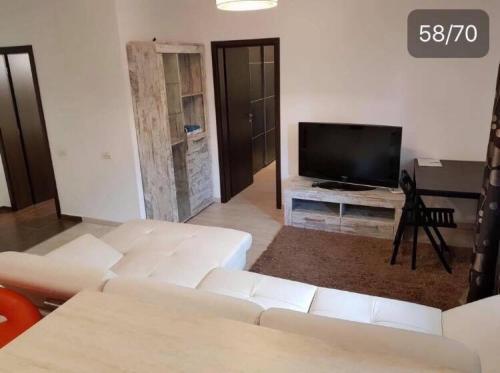Nicole Apartment