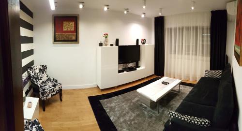 Mihail Cioranu Apartment