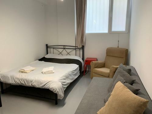 Holodek Apartments Goudi Semi-basement