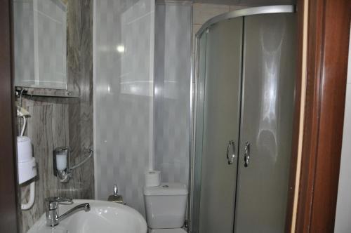 Cleopatra Apartments
