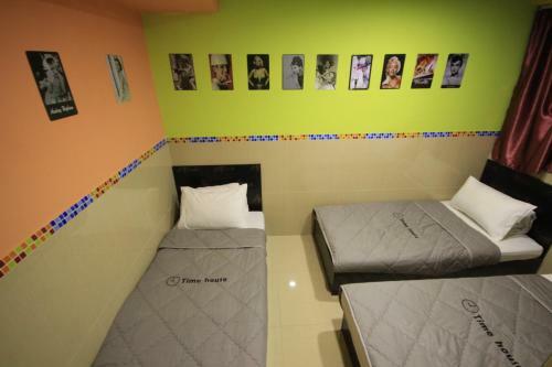 Hostal Timehouse (hong Kong Hostel Group)