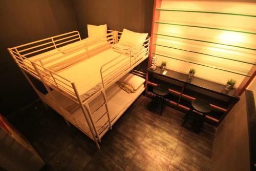 Hostal Timehouse (hong Kong Hostel Group)