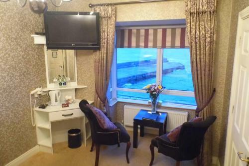 Creevy Pier Hotel