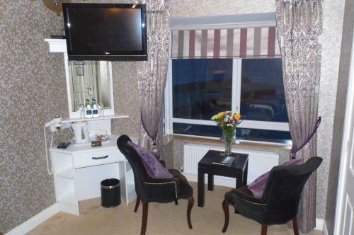 Creevy Pier Hotel