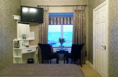 Creevy Pier Hotel