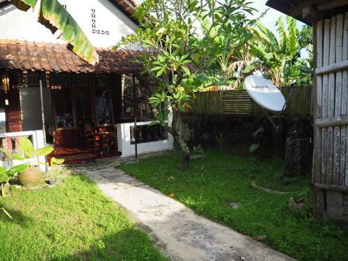 Rumah Biasa Guest House