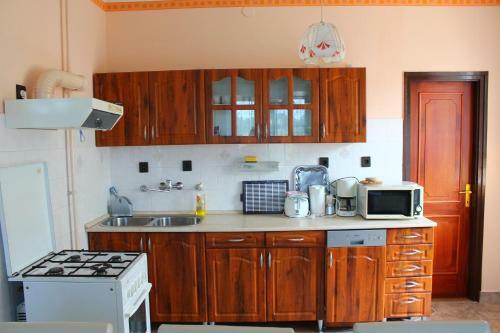 Ibolya Apartmanok