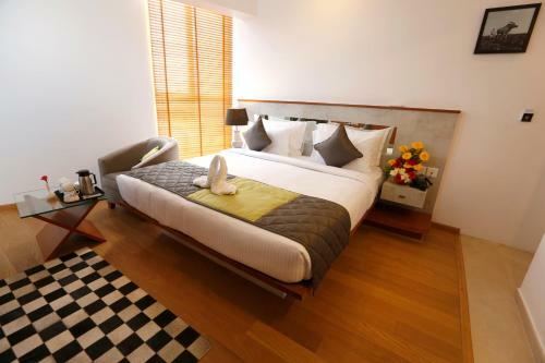 Hotel Shivas Gateway