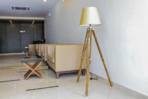 Hotel Shivas Gateway