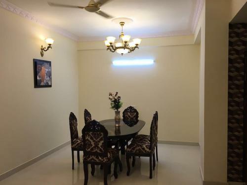 Am Suites And Service Apartments