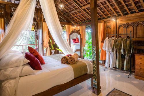 Hotel Alassari Plantation
