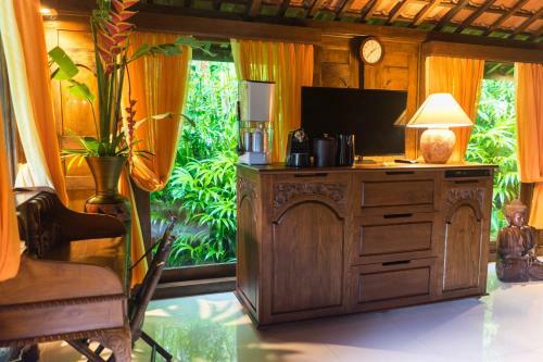 Hotel Alassari Plantation