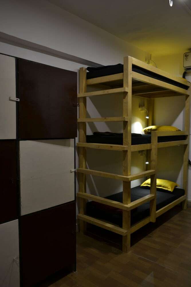 Albergue Bombay Backpackers
