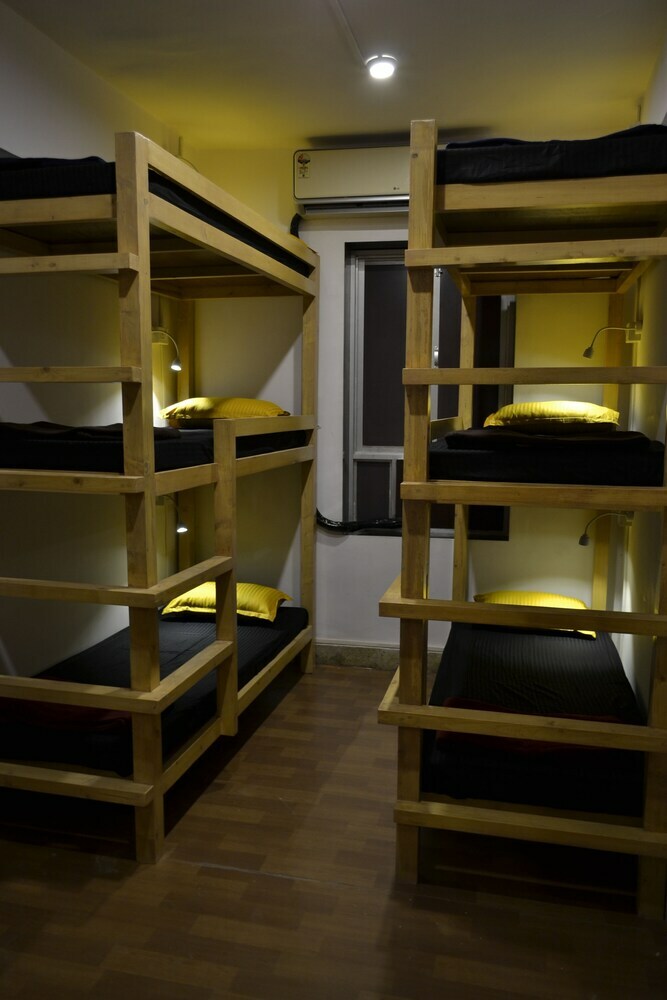 Albergue Bombay Backpackers