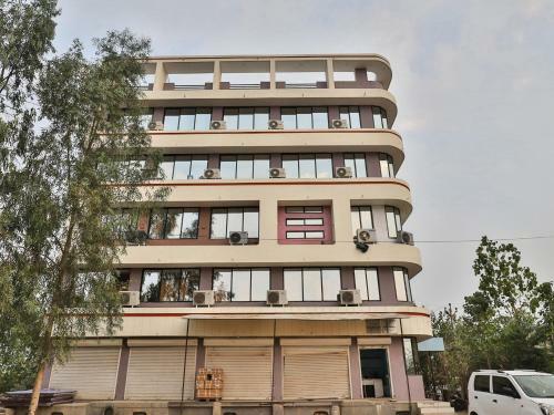 Oyo 5584 Hotel Siddharth Inn