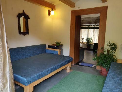 Hotel Jharipani Castle Resort