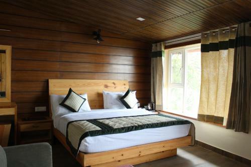 Hotel Jharipani Castle Resort