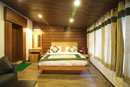 Hotel Jharipani Castle Resort
